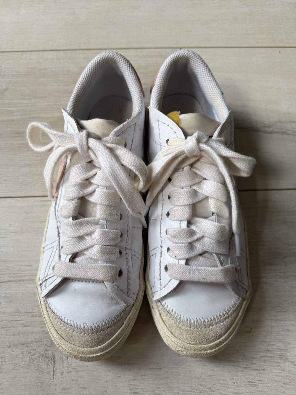 Nike White Low-Top Sneakers with Cream Accents
